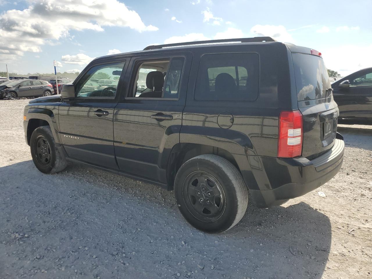 JEEP PATRIOT 2015 VIN 1C4NJPBA2FD409684 zdjęcie 2
