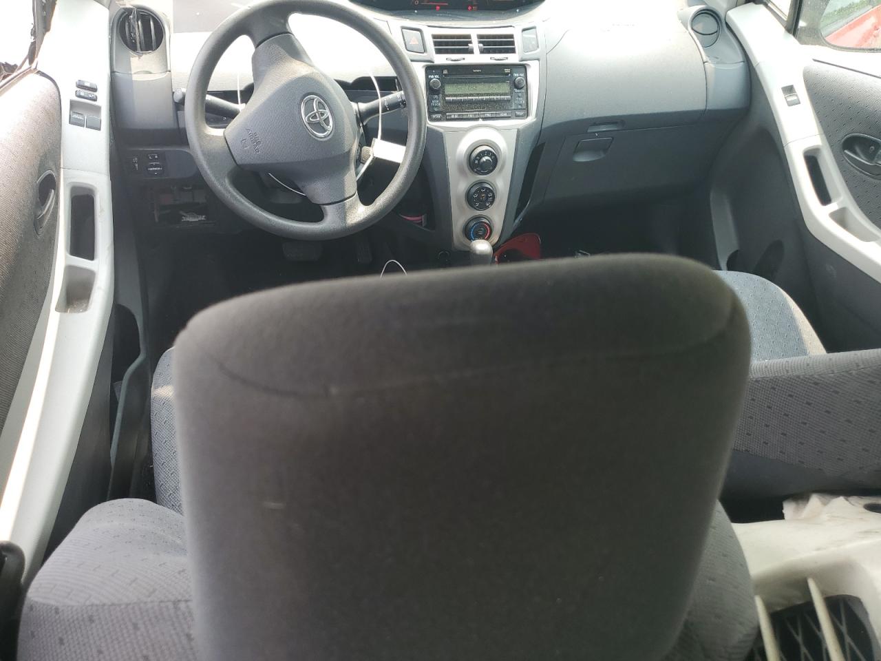 2009 Toyota Yaris VIN: JTDJT903295225899 Lot: 59568715