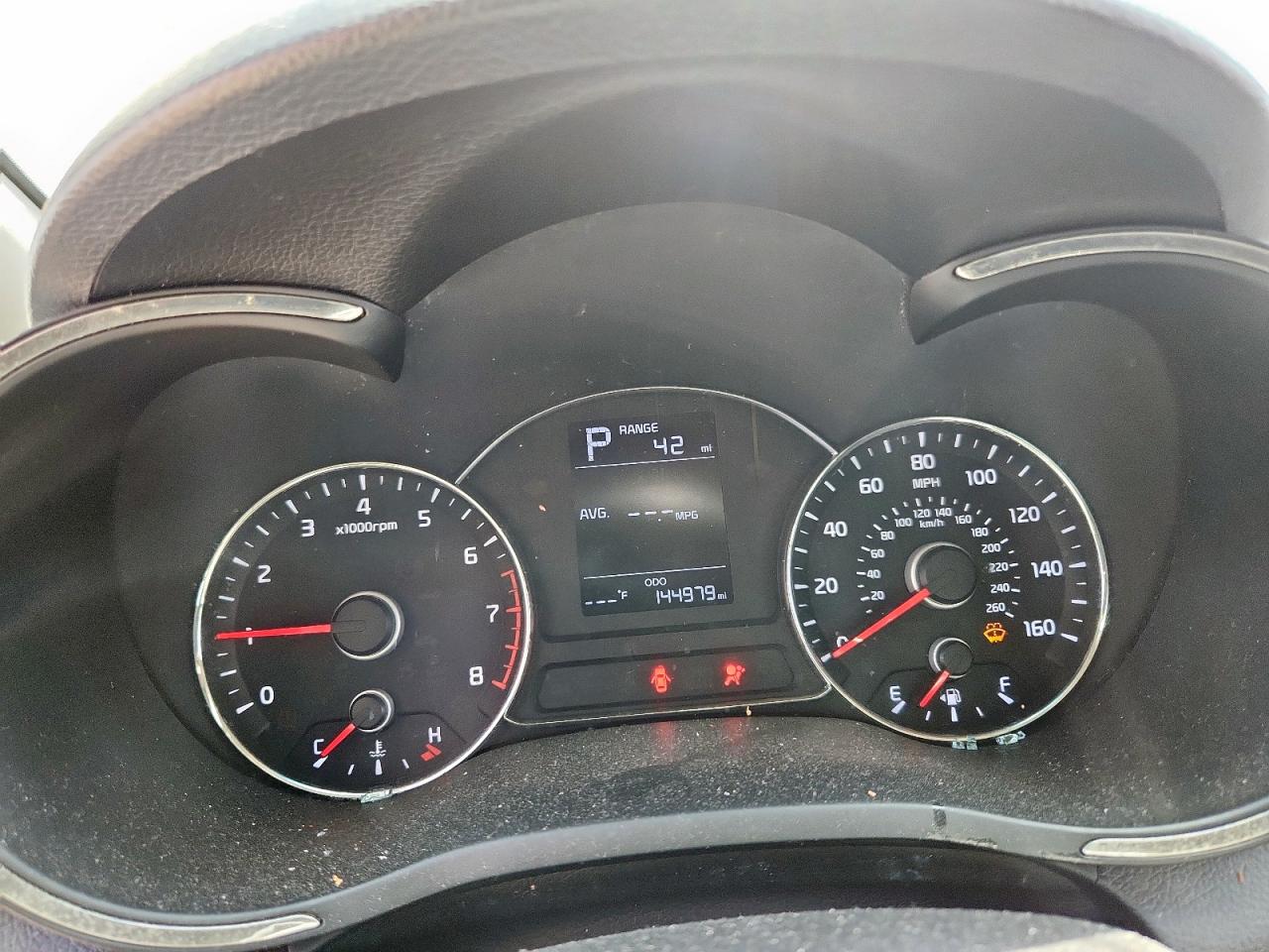 2017 Kia Forte Lx VIN: 3KPFK4A76HE049570 Lot: 63087135