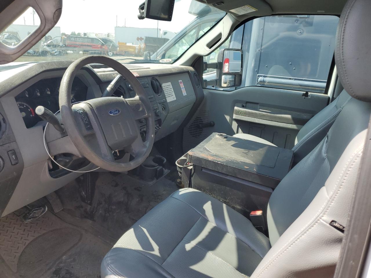 2015 Ford F450 Super Duty VIN: 1FDUF4GY1FEC92882 Lot: 61363505