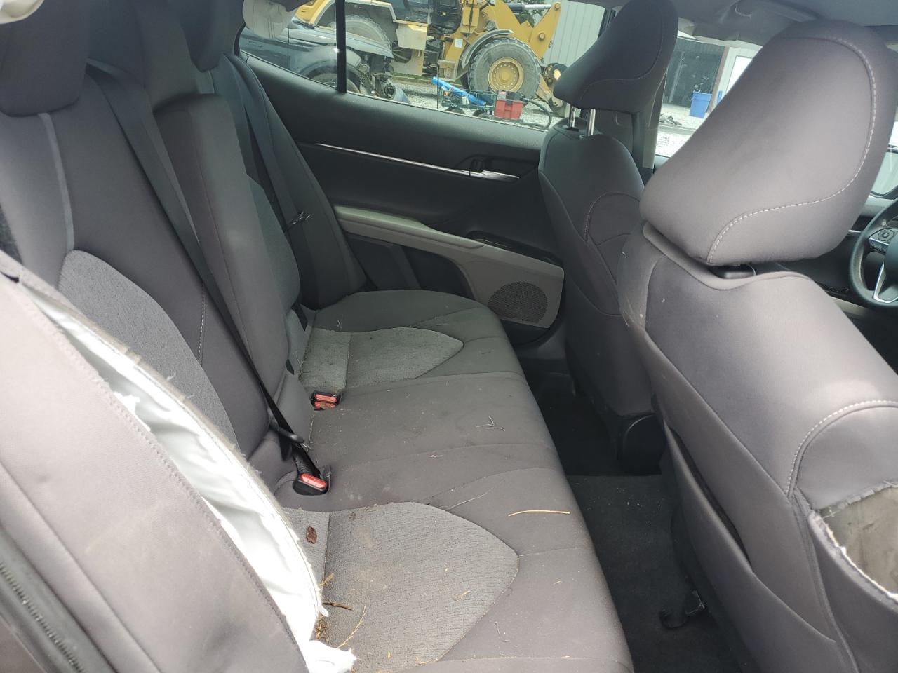 2023 Toyota Camry Le VIN: 4T1C11BK1PU102890 Lot: 62864095