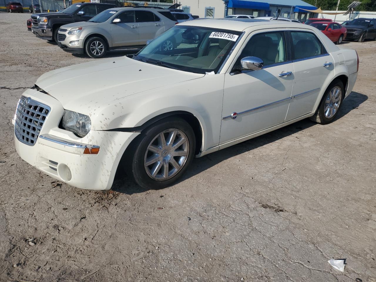 2008 Chrysler 300C for Sale in Wichita, KS - Water/Flood