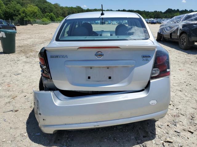 Sedans NISSAN SENTRA 2012 Srebrny