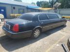2005 Lincoln Town Car Executive للبيع في Wichita، KS - Front End