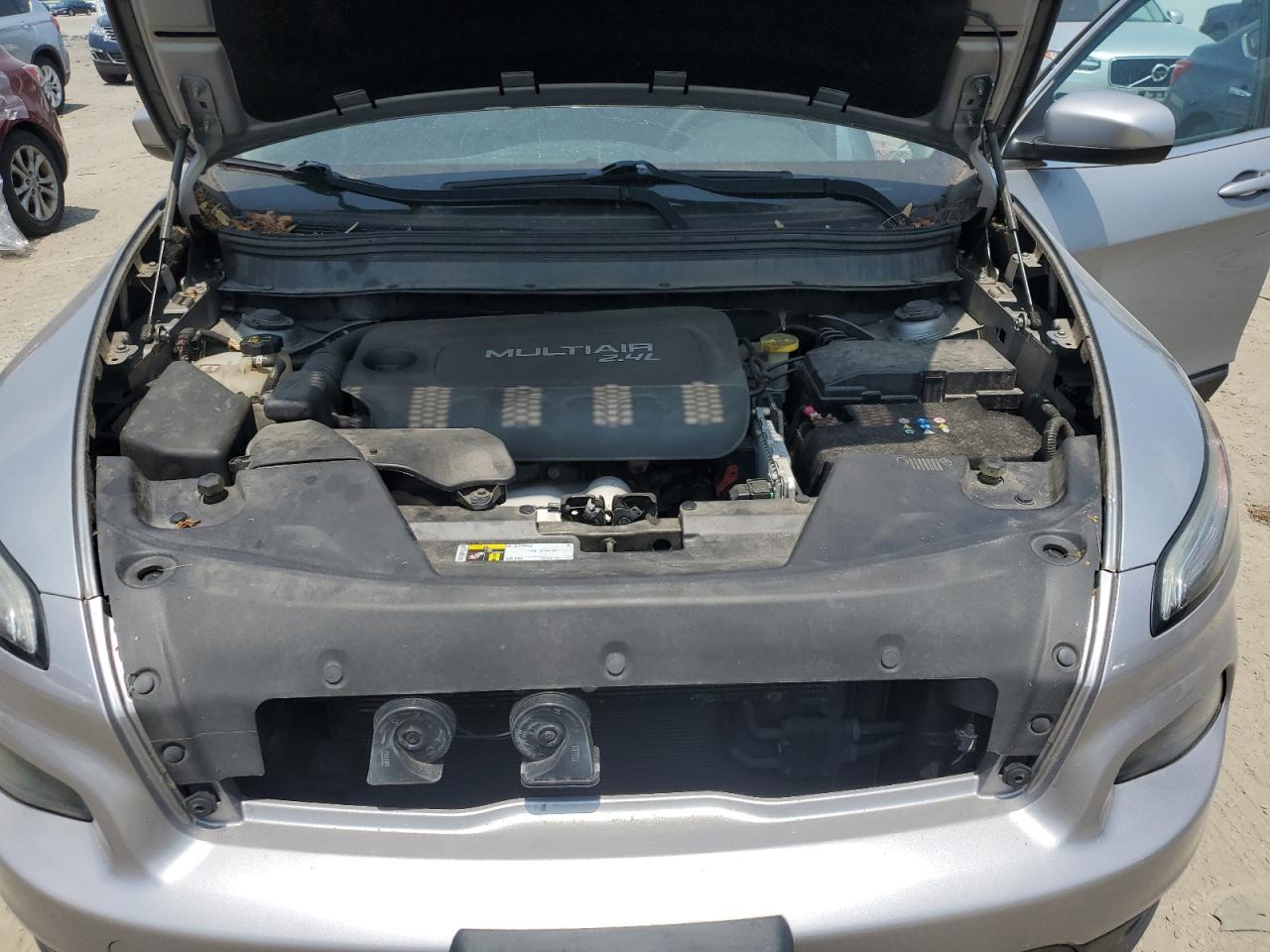 2014 Jeep Cherokee Latitude VIN: 1C4PJMCB3EW128172 Lot: 86117145