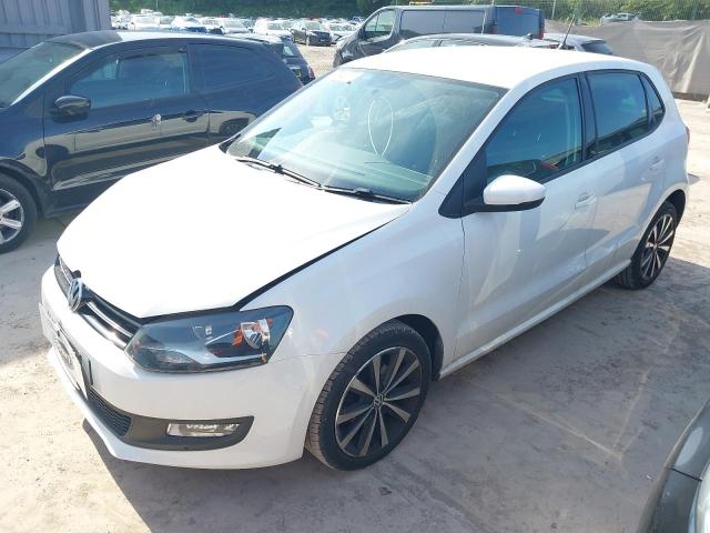 VOLKSWAGEN POLO MATCH 2014