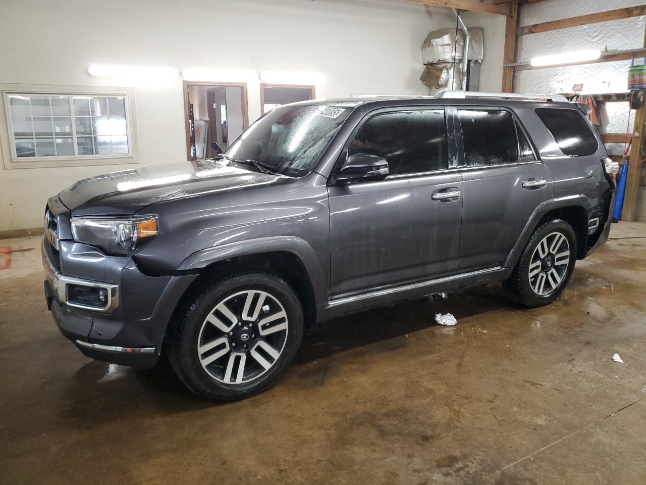 Pekin, IL에서 판매 중인 2022 Toyota 4Runner Limited - Rear End