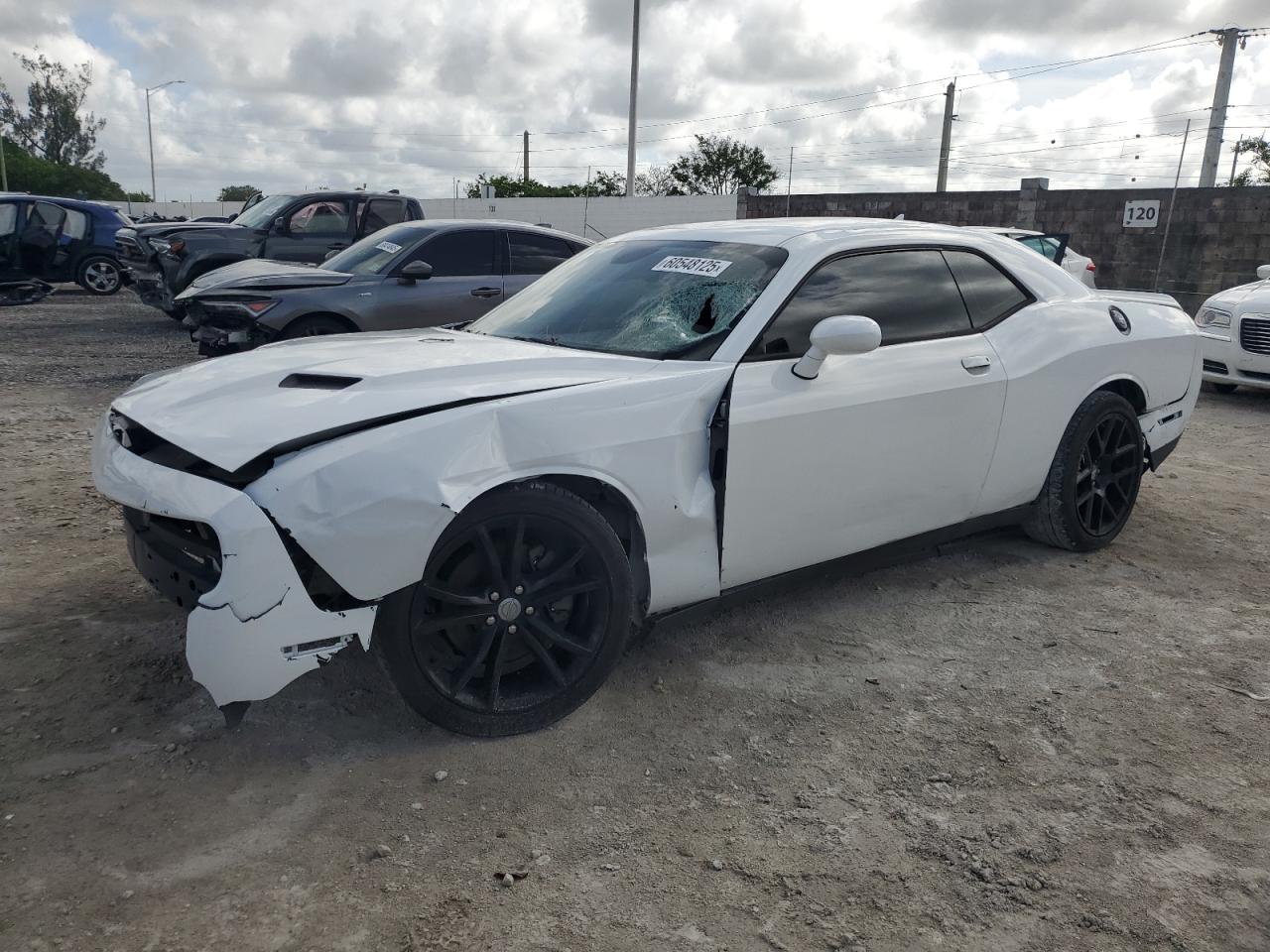 2015 Dodge Challenger Sxt Plus იყიდება Homestead-ში, FL - Front End