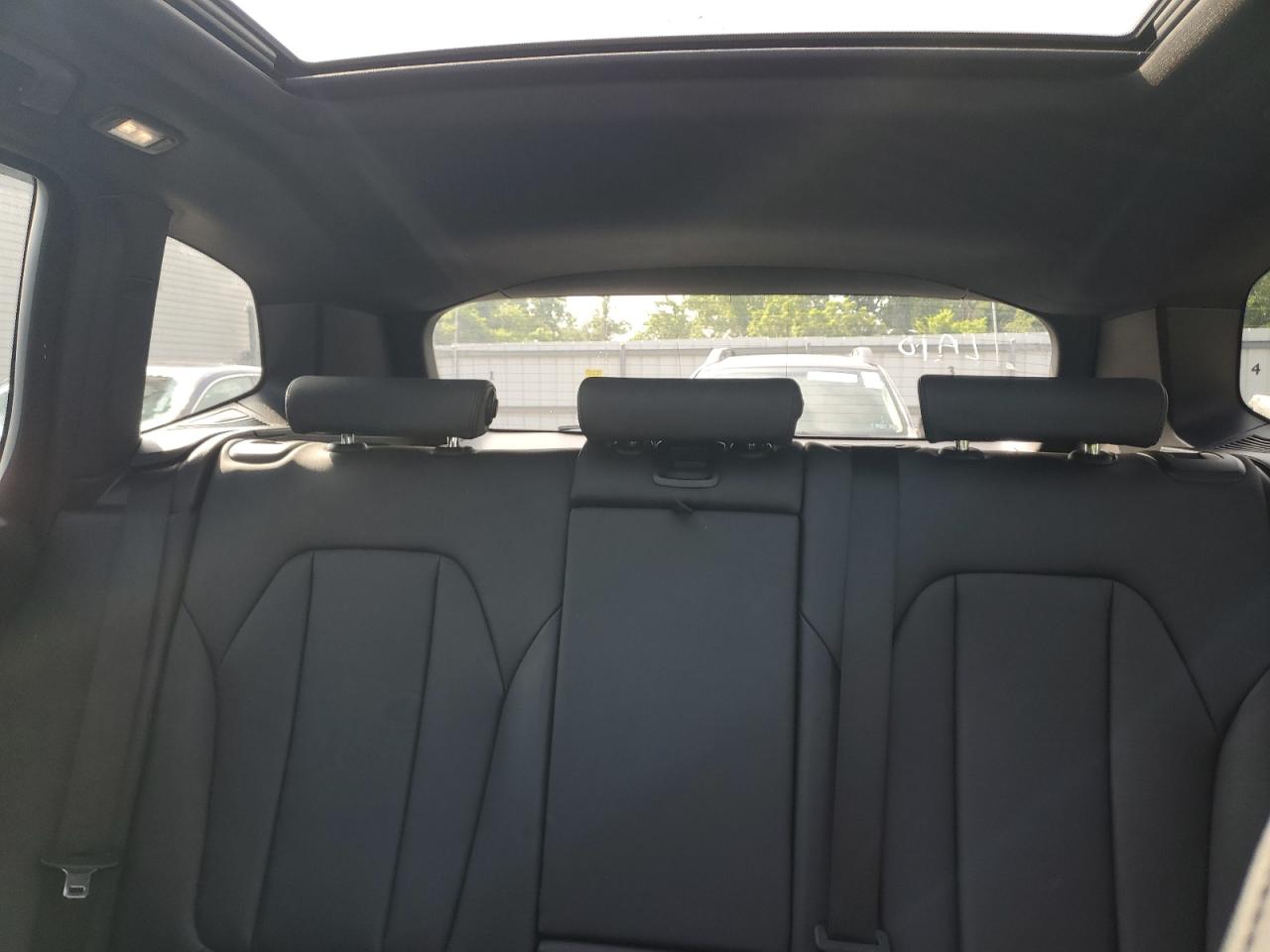 2019 BMW X3 xDrive30I VIN: 5UXTR9C58KLE21465 Lot: 62882425