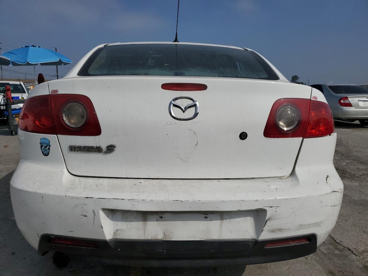 2004 Mazda 3 I VIN: JM1BK12F141165338 Lot: 62572105