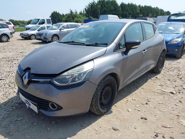 RENAULT CLIO D-QUE 2014