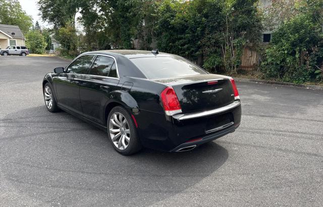  CHRYSLER 300 2018 Black