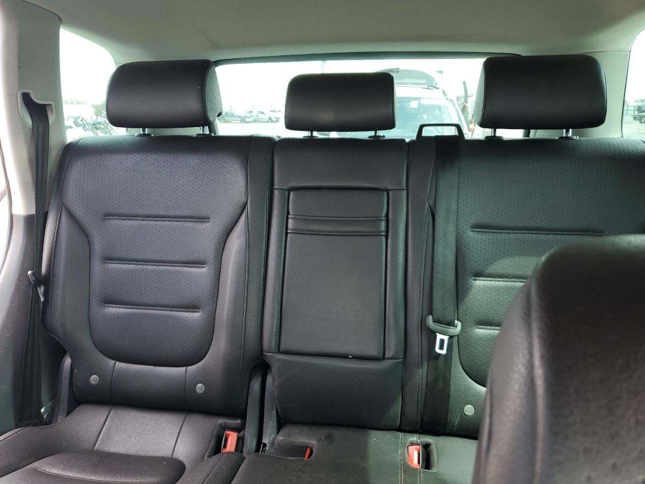 2014 Volkswagen Touareg V6 Tdi VIN: WVGEP9BP7ED007085 Lot: 61164795