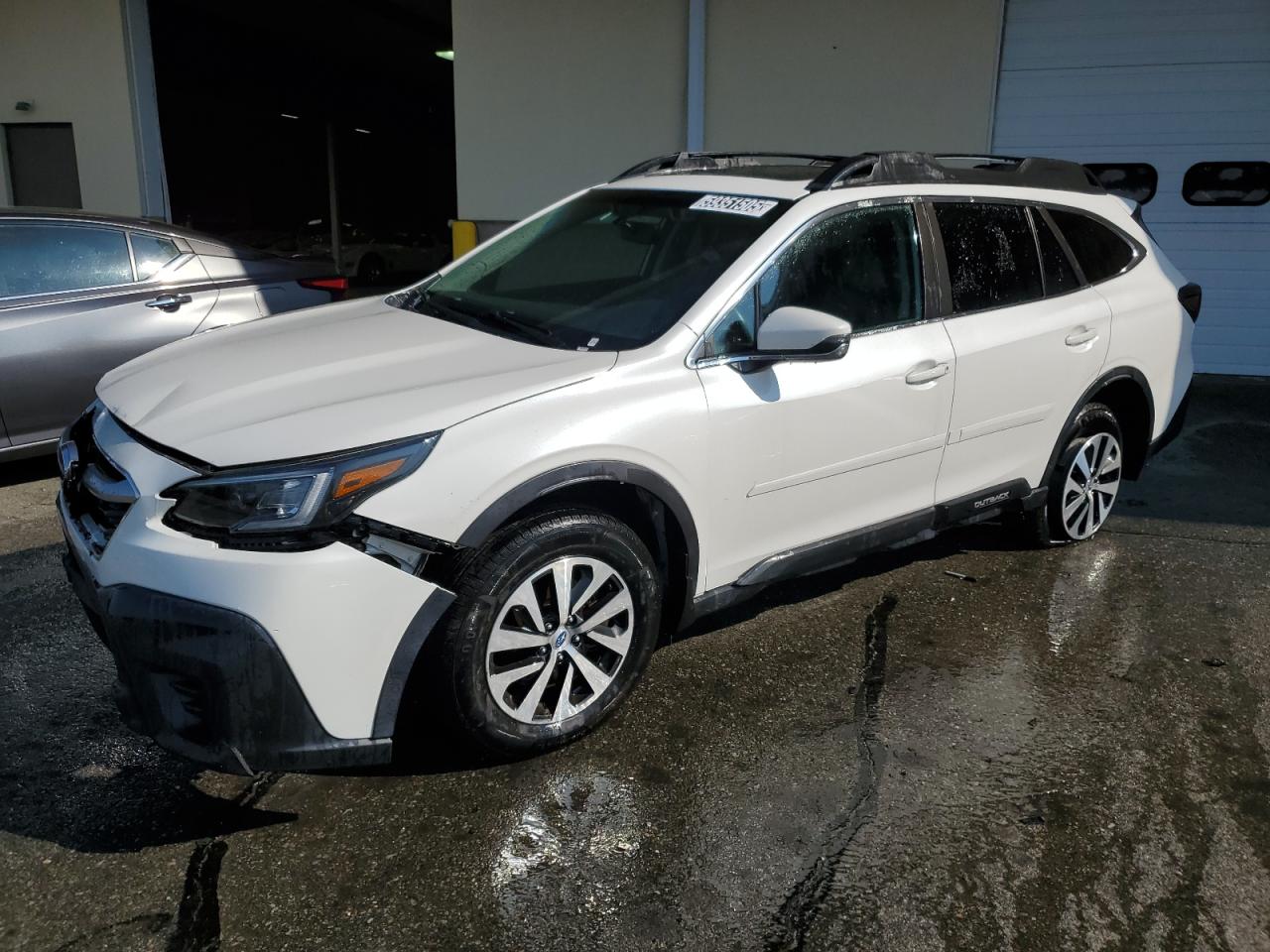 2020 Subaru Outback Premium for Sale in Exeter, RI - Front End