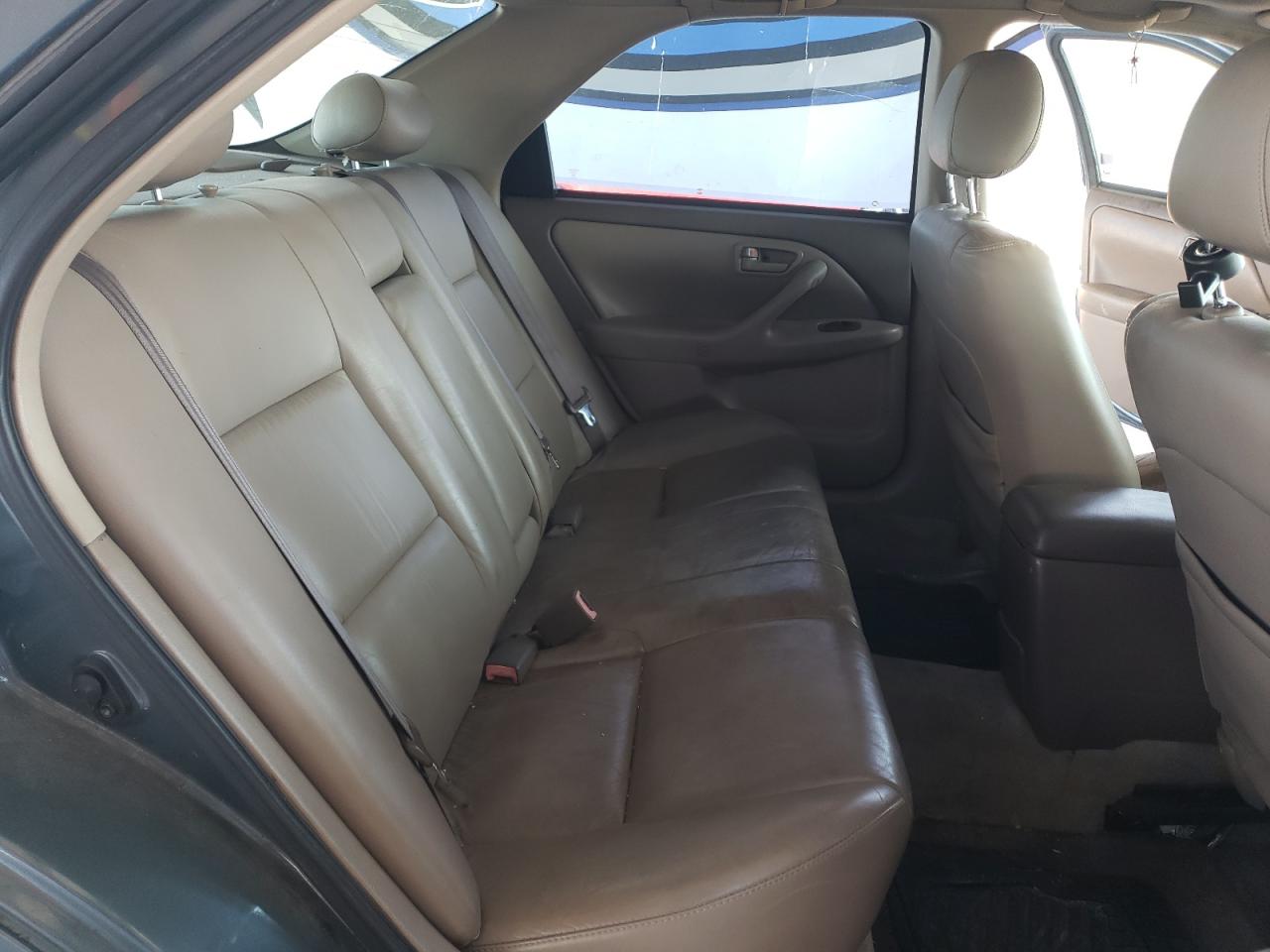 2000 Toyota Camry Le VIN: 4T1BF28K2YU946156 Lot: 61776065