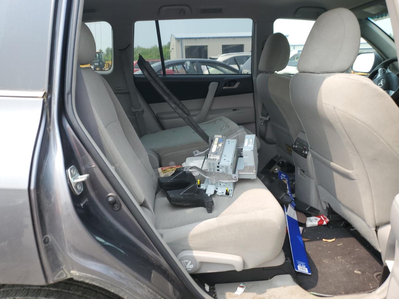 2011 Toyota Highlander Base VIN: 5TDBK3EH3BS050524 Lot: 58799385