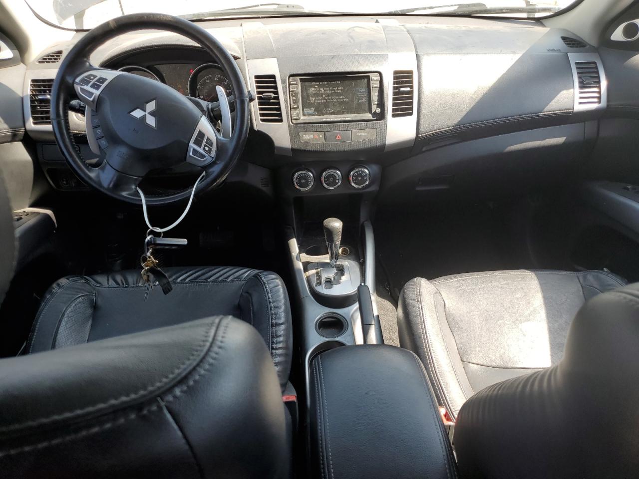 2010 Mitsubishi Outlander Xls VIN: JA4JS4AX8AZ009795 Lot: 62952665