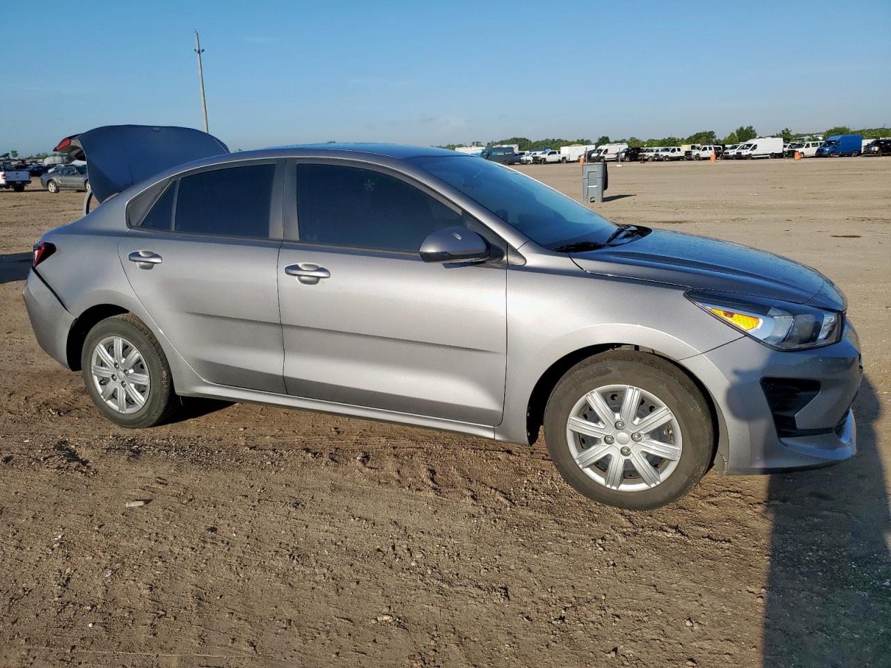 KIA RIO 2023 VIN 3KPA24ADXPE618757 zdjęcie 4