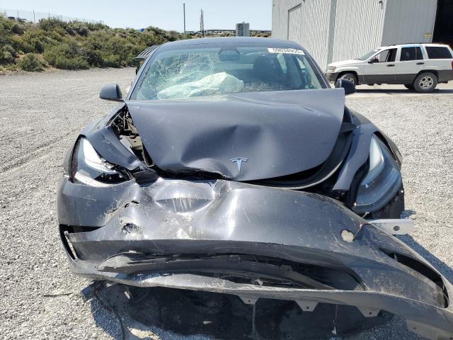 TESLA MODEL 3 2023 Szary