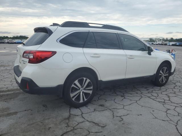  SUBARU OUTBACK 2019 White