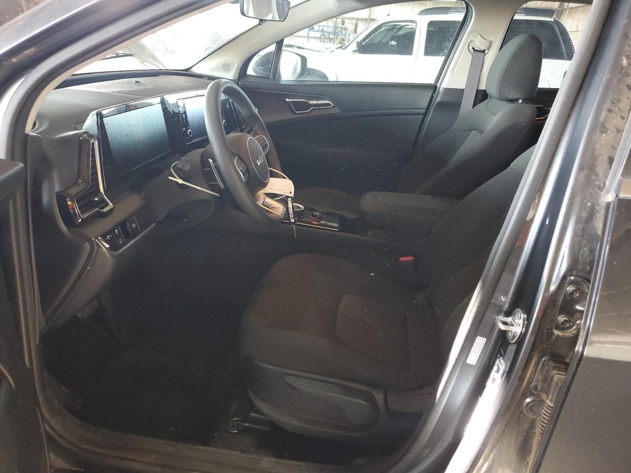 KIA SPORTAGE 2024 VIN KNDPUCDG8R7135257 zdjęcie 7