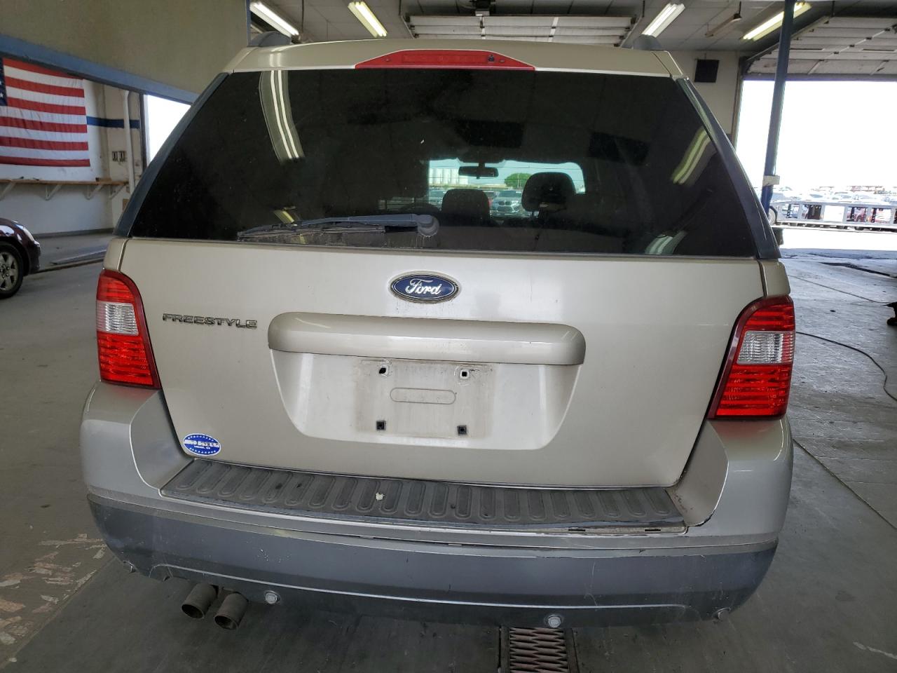 2005 Ford Freestyle Se VIN: 1FMZK01195GA75914 Lot: 62560335