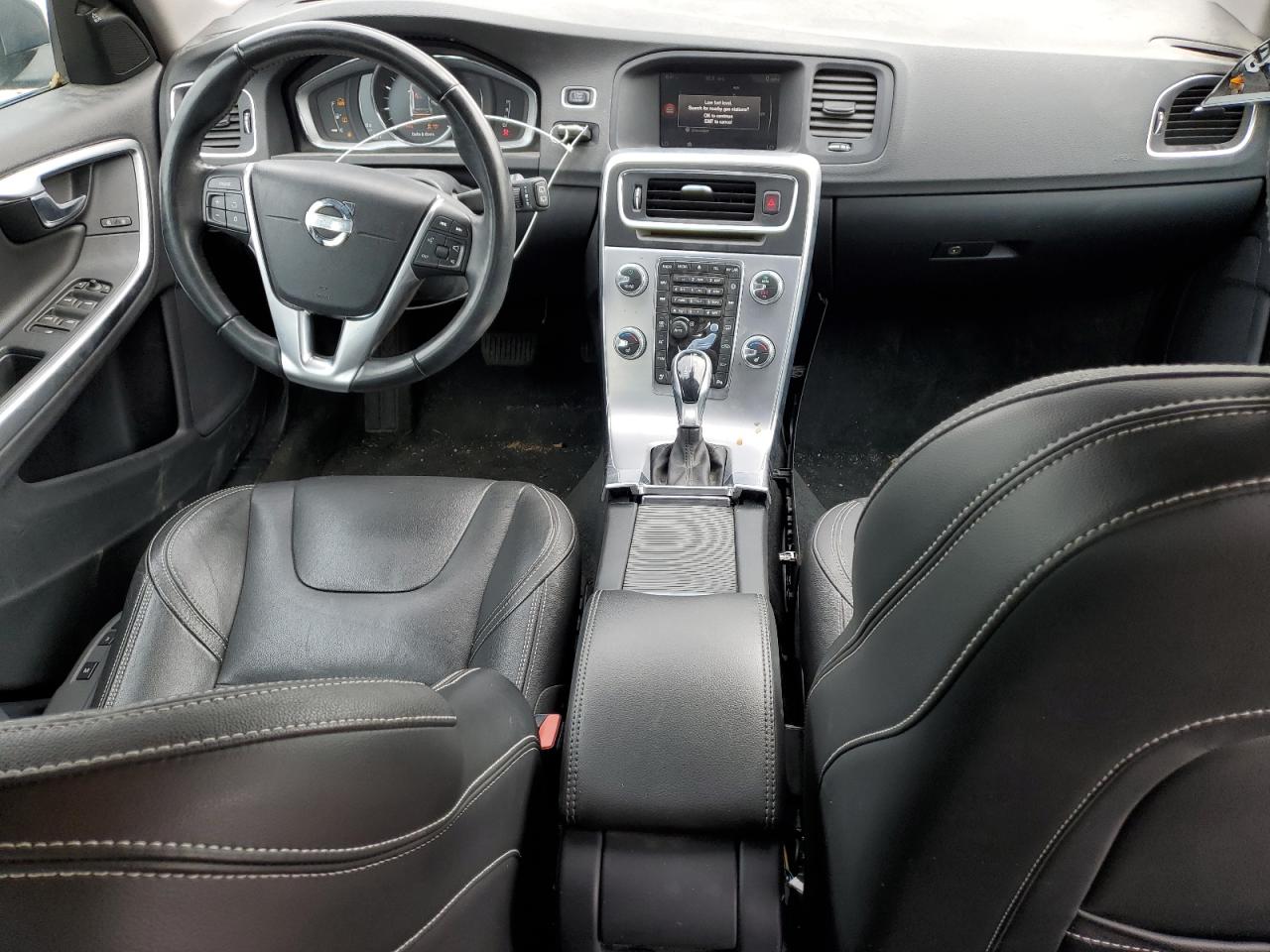 2018 Volvo V60 T5 Dynamic VIN: YV140MSL8J2412148 Lot: 59713895