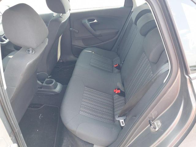 2016 VOLKSWAGEN POLO S AC