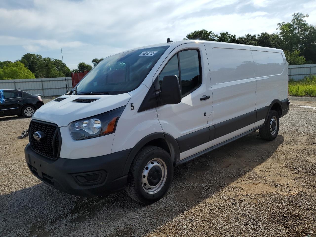 FORD TRANSIT 2024 VIN 1FTYE1Y86RKA04107