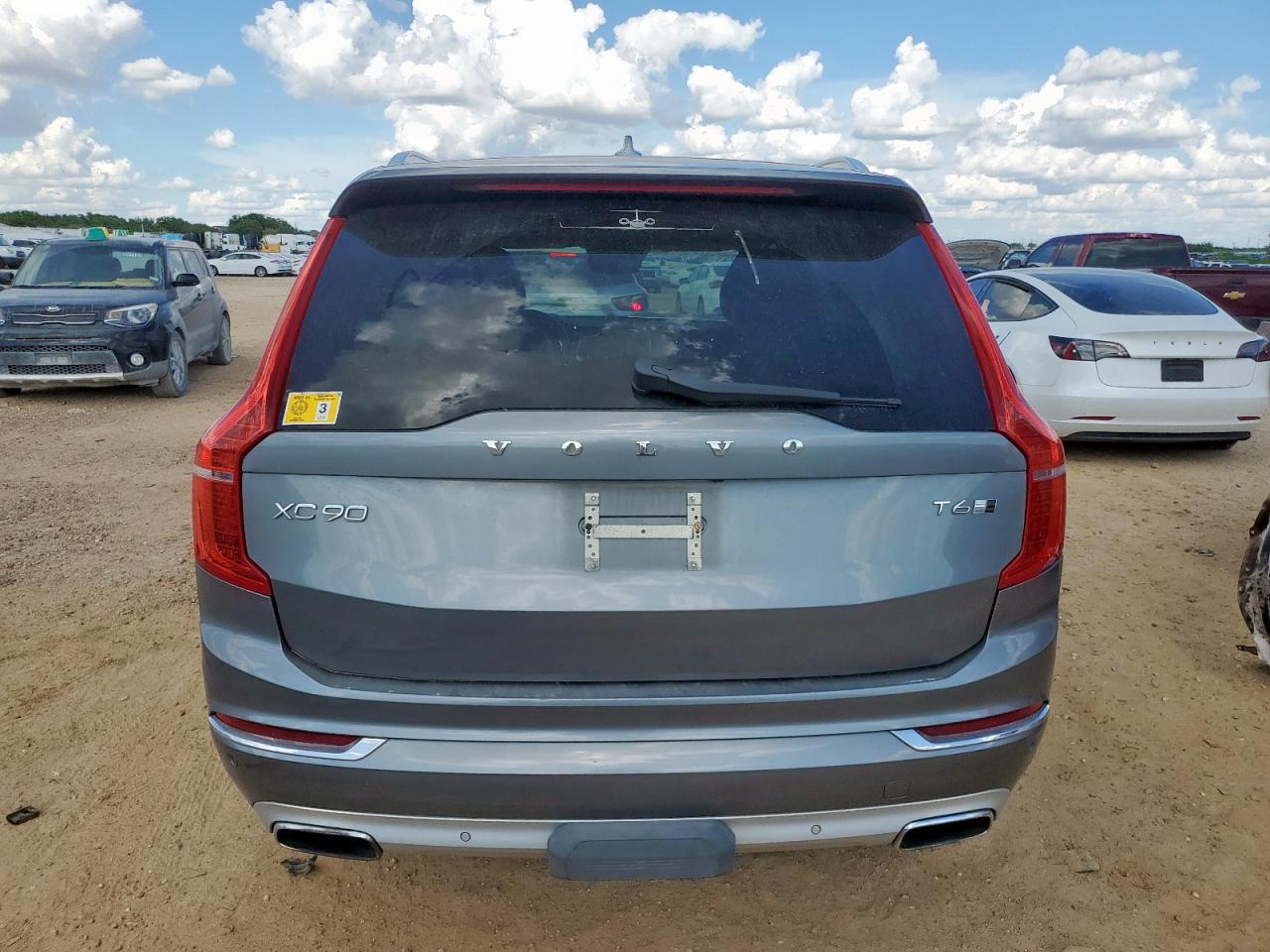 2016 Volvo Xc90 T6 VIN: YV4A22PL3G1041900 Lot: 62461105