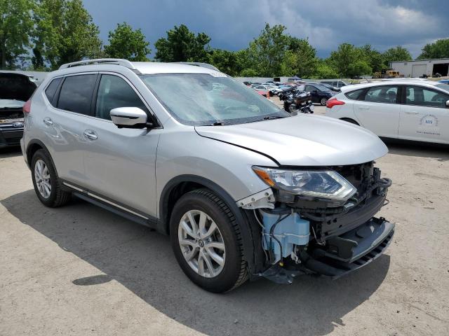  NISSAN ROGUE 2017 Srebrny