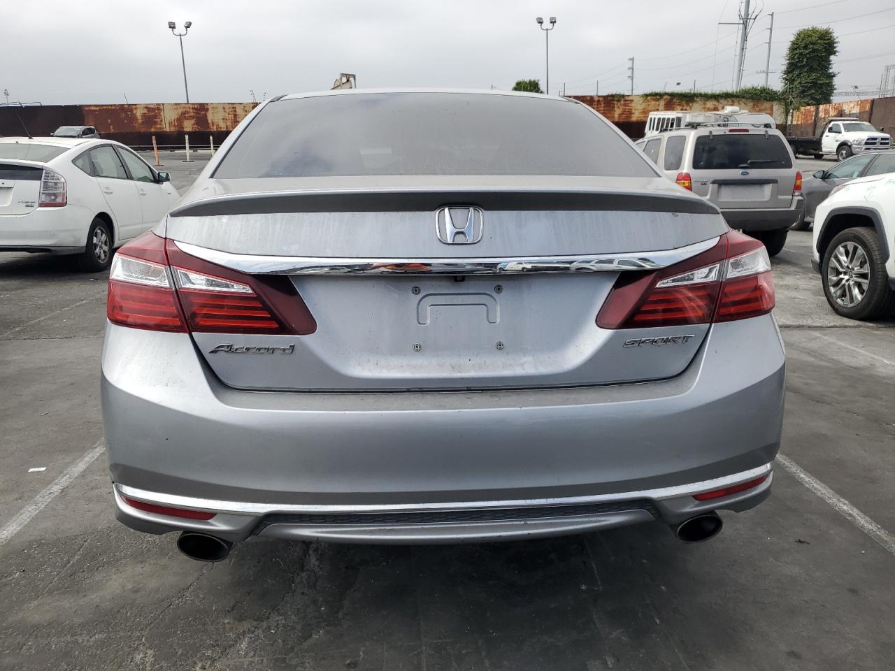 1HGCR2F54GA066459 HONDA ACCORD 2016