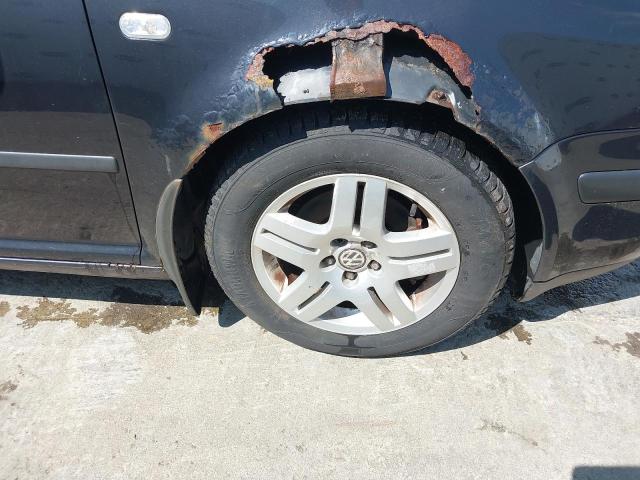 2003 VOLKSWAGEN GOLF S TDI