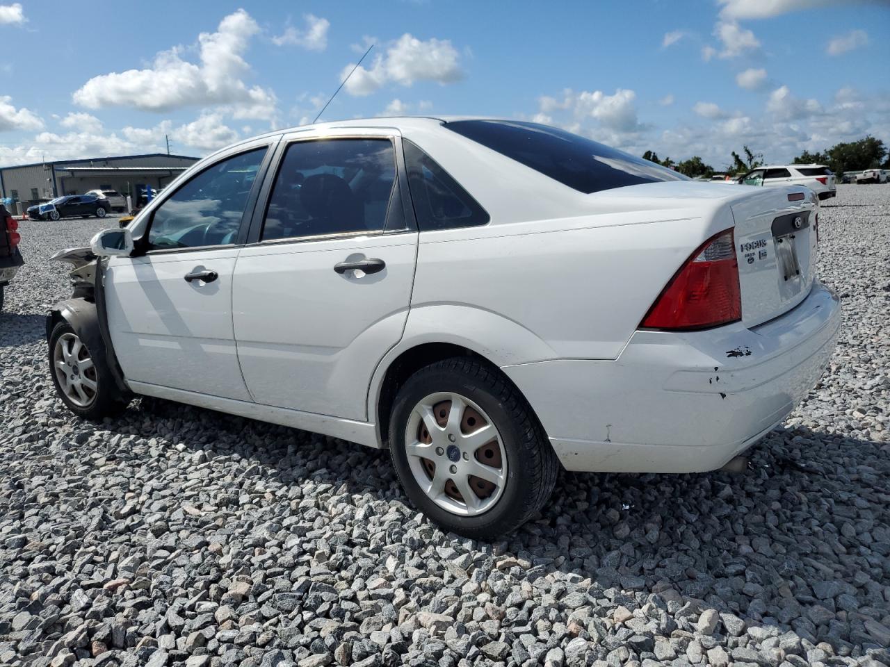 FORD FOCUS 2005 VIN 1FAFP34N05W184105 zdjęcie 2