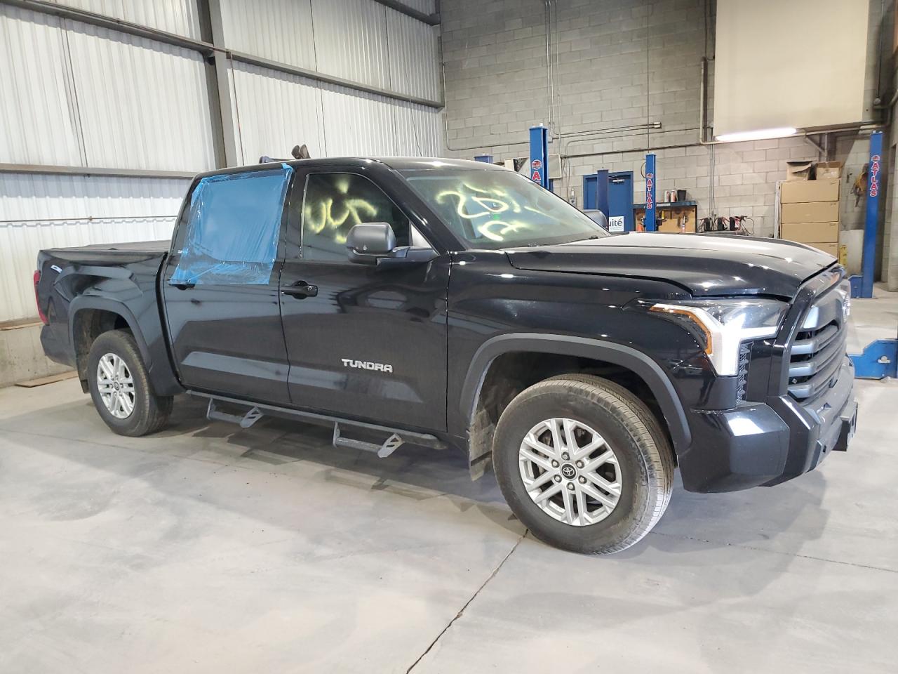 TOYOTA TUNDRA 2023 VIN 5TFLA5DB8PX058488 photo 4