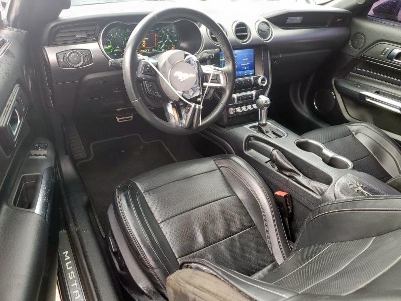  FORD MUSTANG 2021 Czarny