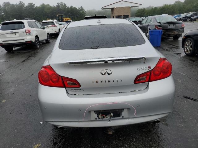 Sedans INFINITI G37 2013 Srebrny