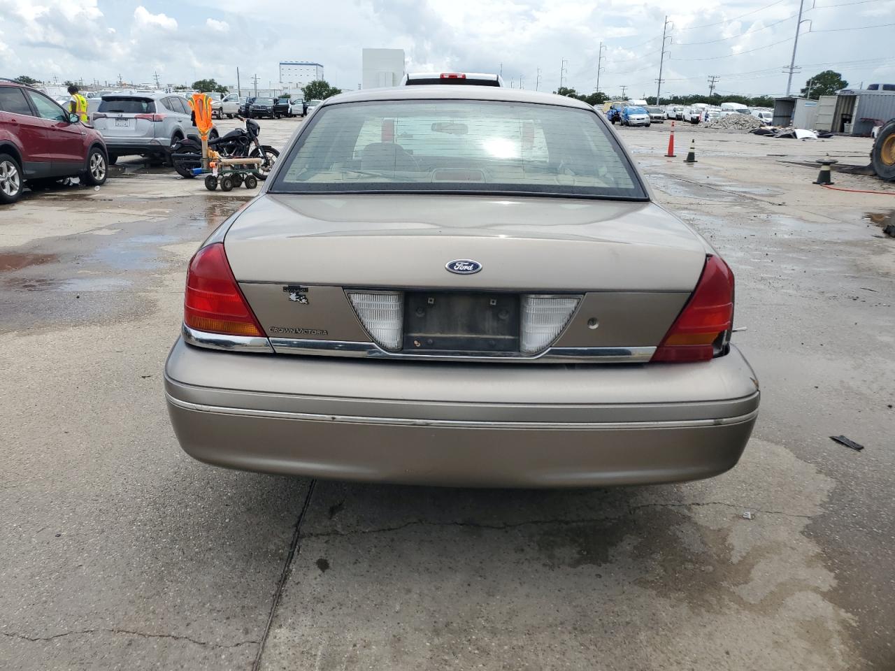 2003 Ford Crown Victoria VIN: 2FAFP73W03X156758 Lot: 61150295
