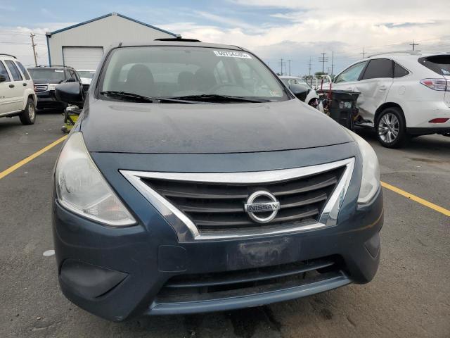  NISSAN VERSA 2015 Синий