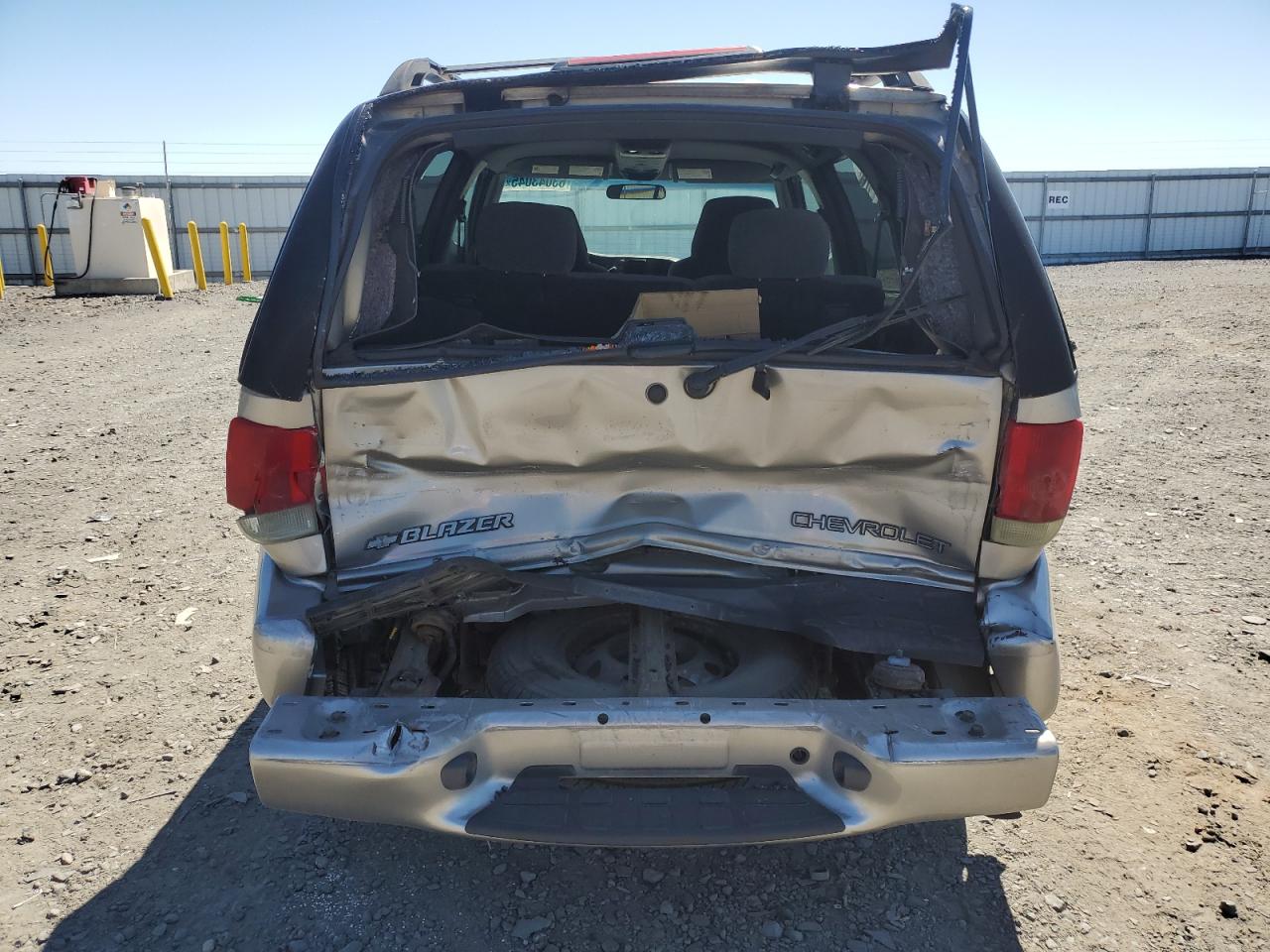 2002 Chevrolet Blazer VIN: 1GNDT13W02K212586 Lot: 63043045