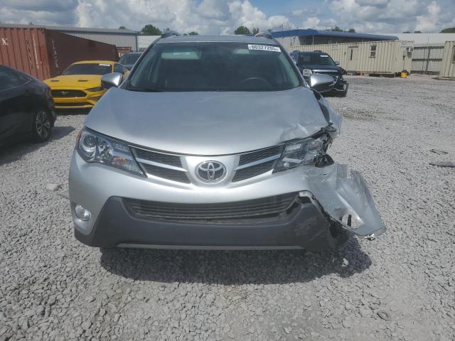  TOYOTA RAV4 2015 Серебристый