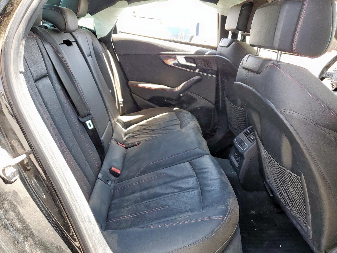 2019 Audi A4 Premium Plus VIN: WAUENAF40KA005068 Lot: 61467755