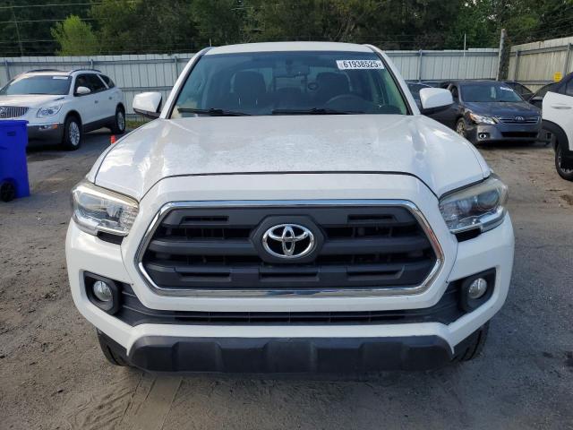 Пікапи TOYOTA TACOMA 2016 Білий