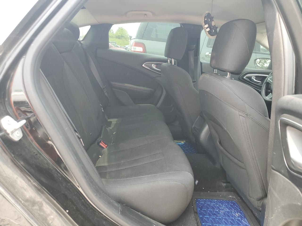 2015 Chrysler 200 Lx VIN: 1C3CCCFB2FN682555 Lot: 59291335