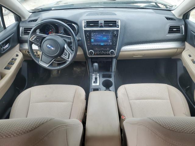  SUBARU OUTBACK 2018 Zielony