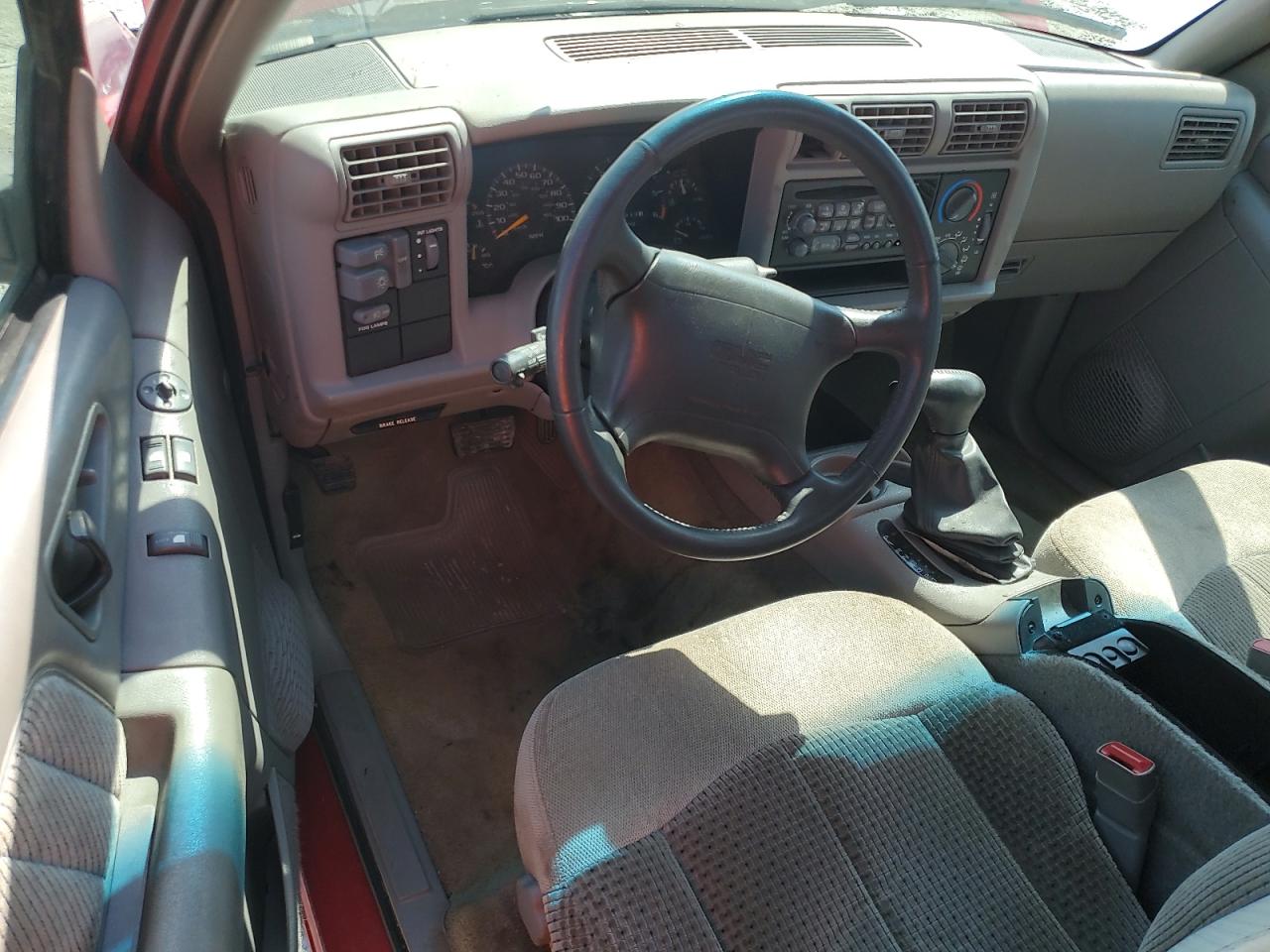 1997 GMC Sonoma VIN: 1GTCS19X0V8520463 Lot: 62104895
