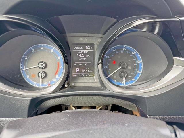 Седани TOYOTA COROLLA 2015 Синій