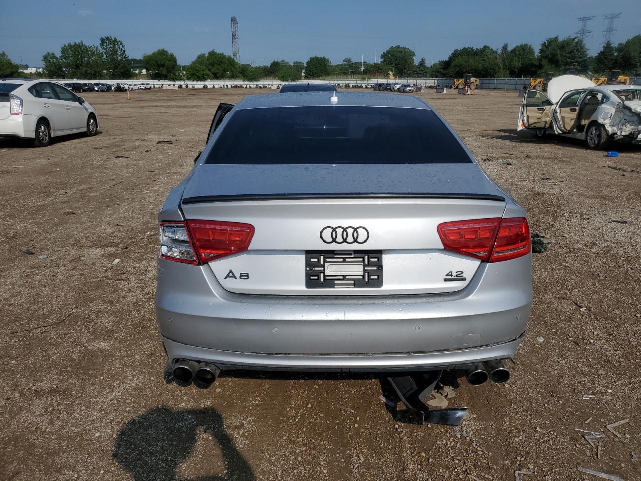 2011 Audi A8 Quattro VIN: WAUAVAFD7BN020609 Lot: 61583575