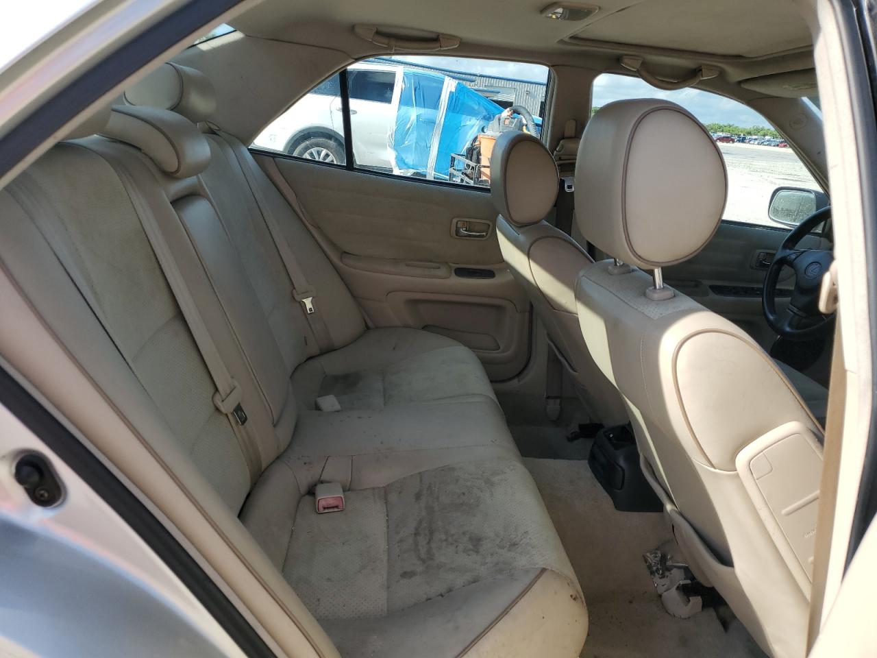 2002 Lexus Is 300 VIN: JTHBD192X20045679 Lot: 61406175