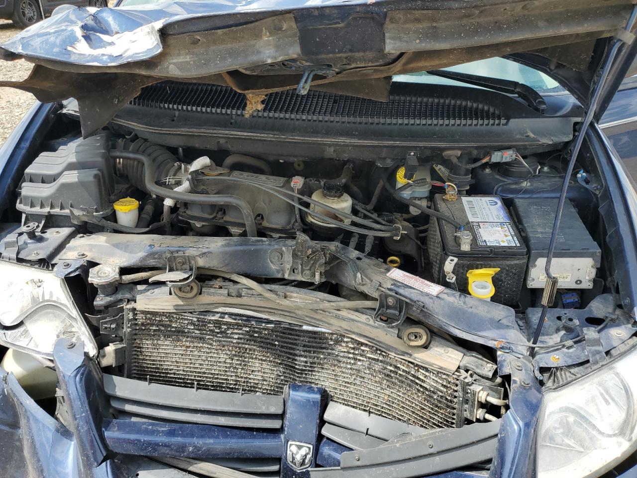 2005 Dodge Grand Caravan Sxt VIN: 2D4GP44L95R424704 Lot: 61243925